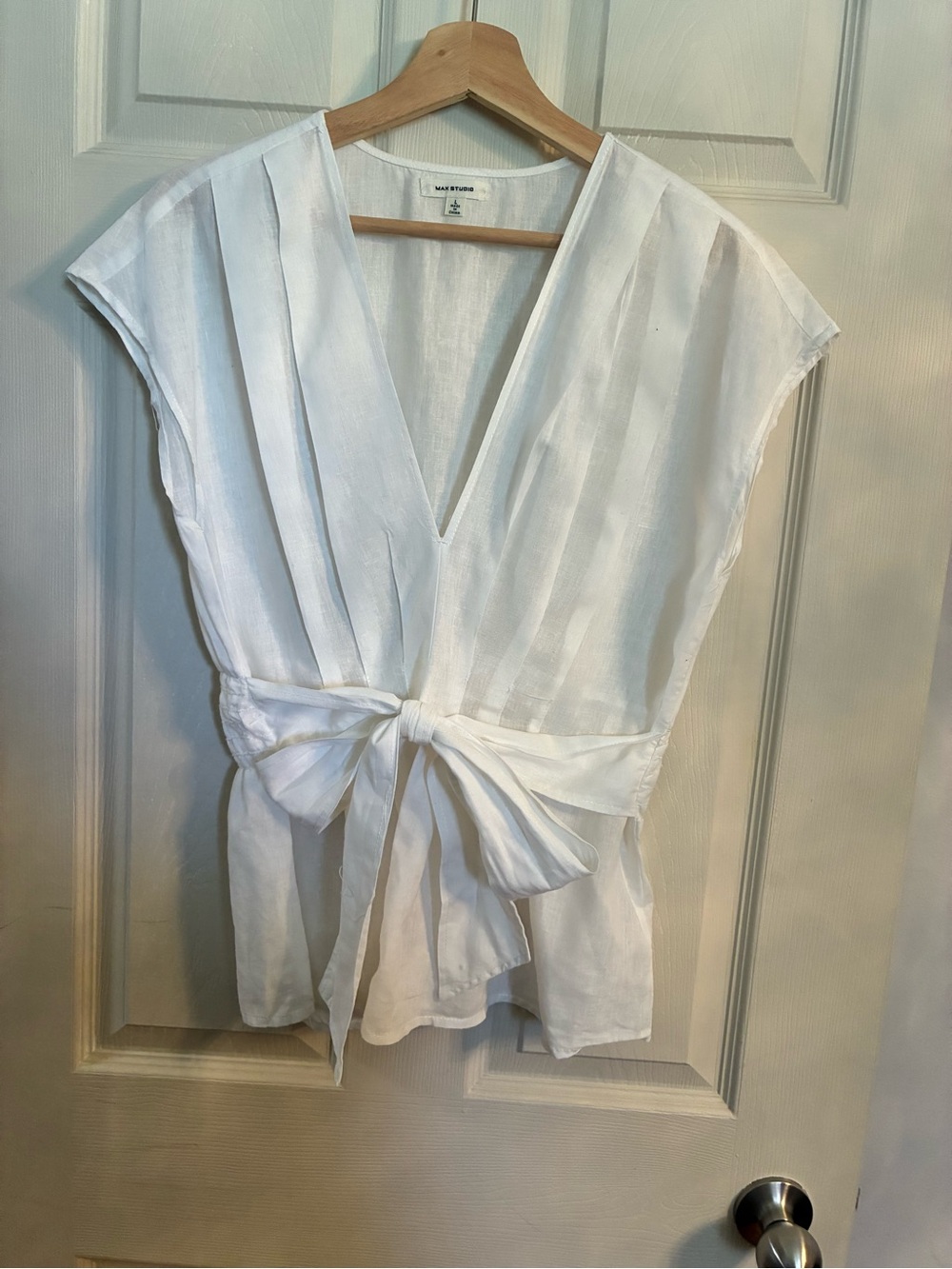 Max Studio White Tie-Waist V-Neck Tunic